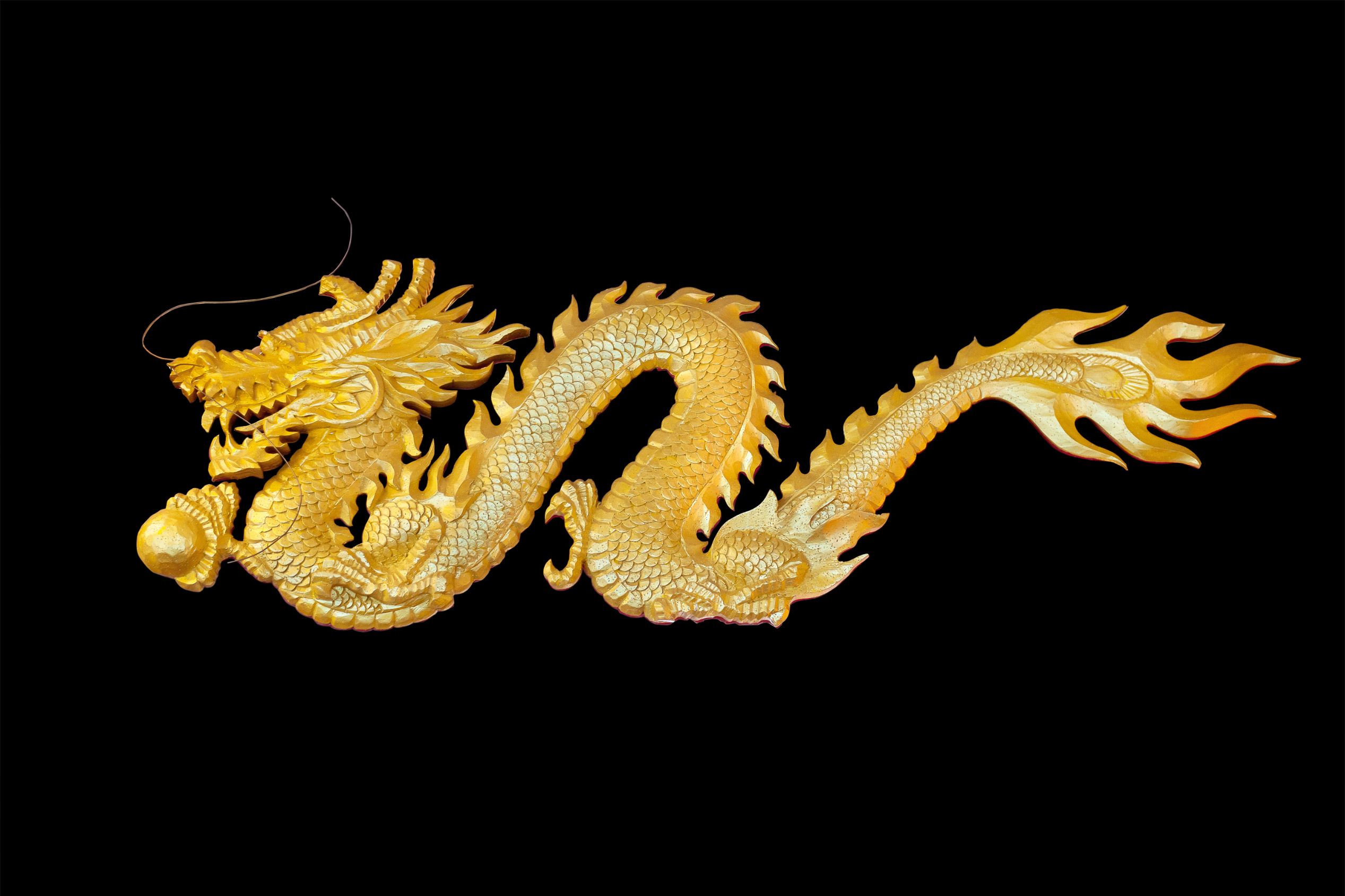 Unveiling the Mystical Aura of the Golden Dragon: Exploring its Meaning and Symbolism