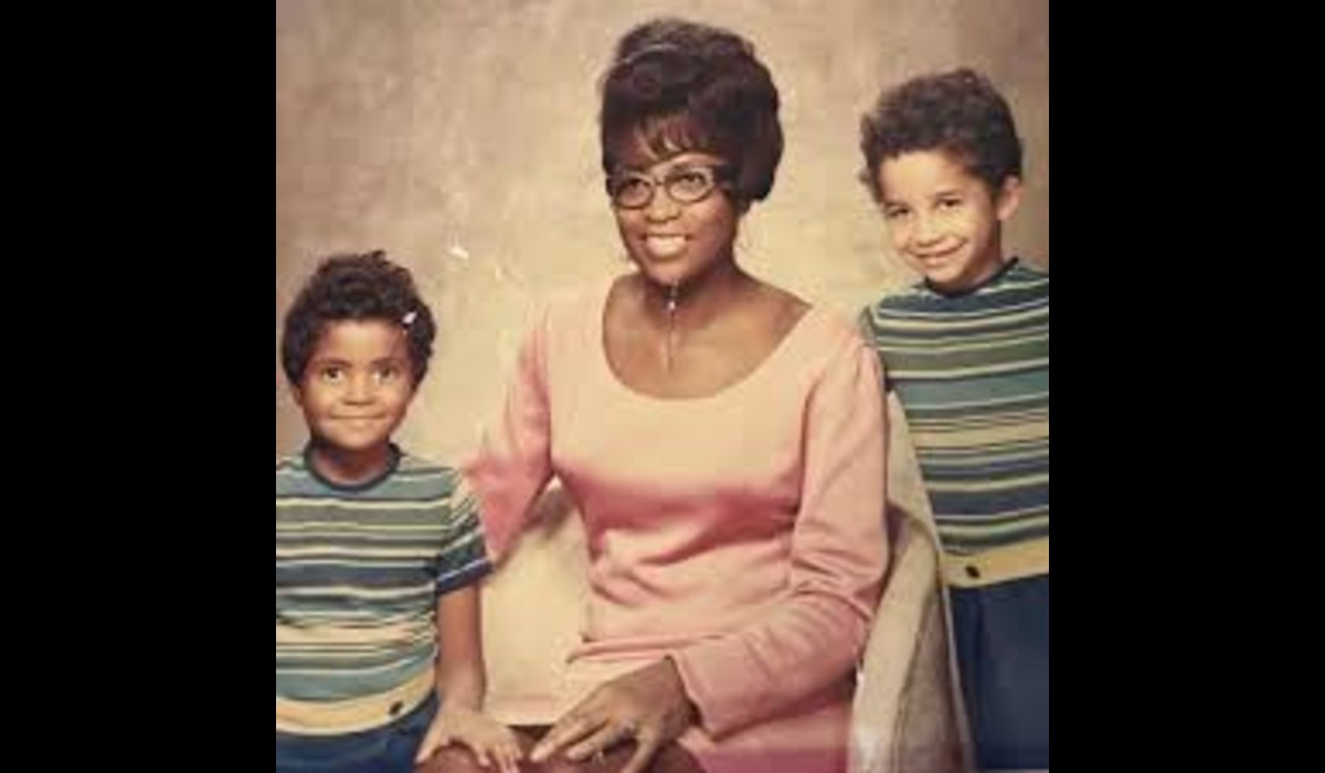 Unraveling the Mysteries: Maxine Sneed and Her Children
